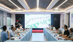 厦门市集美区胡旭彬区长一行光临南宫NG28集团调研